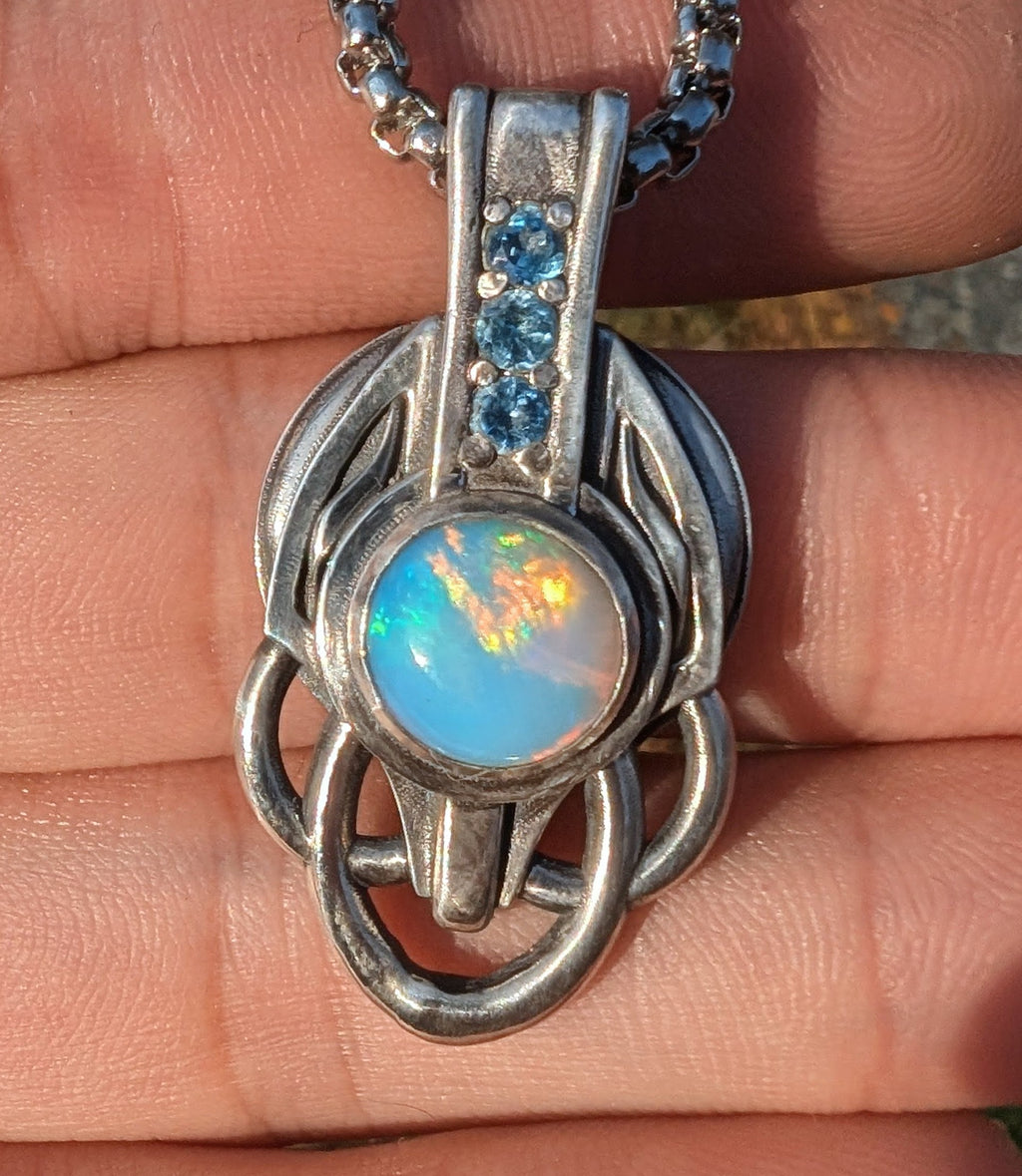 Welo opal sterling silver pendant